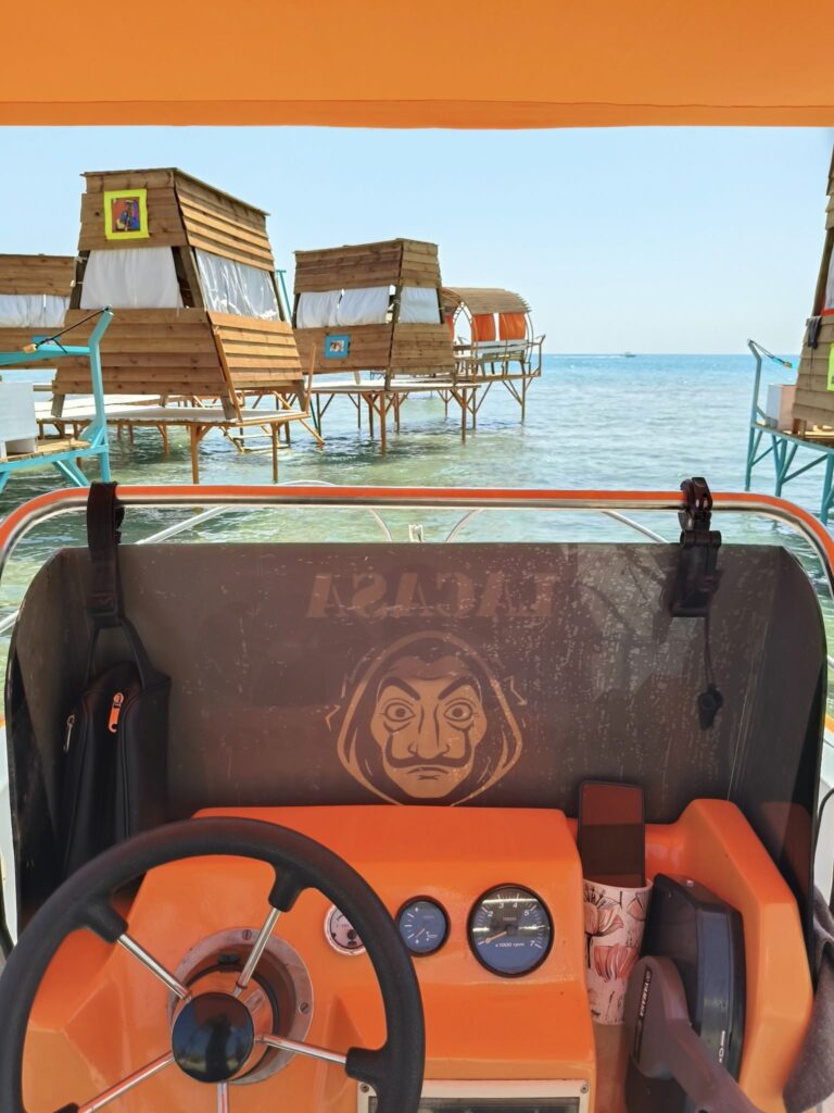 La Casa Coco Beach Bateau